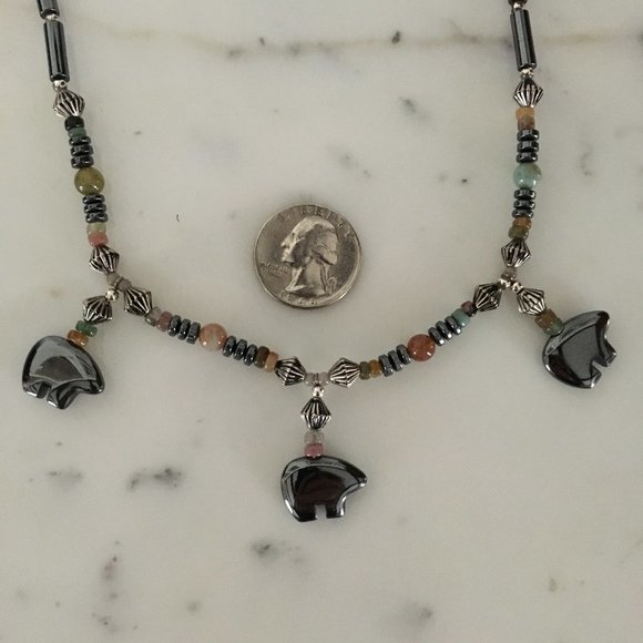 Vintage Alaska Polar Bear Stone Necklace MINT - Picture 8 of 8